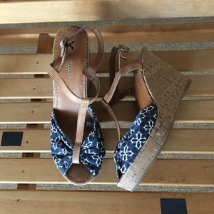 American Eagle Blue Brown cork heel wedges sandals